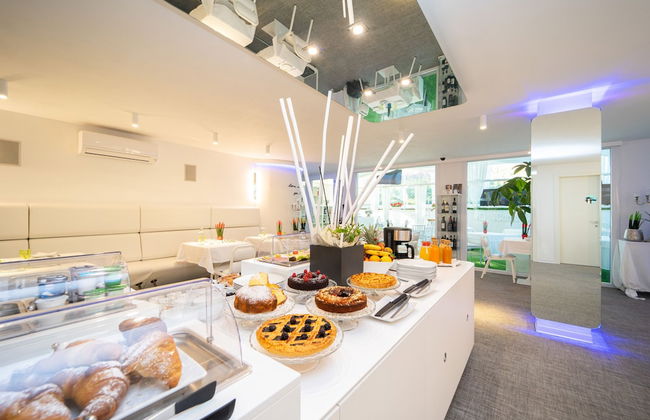 iConic Wellness Resort - Photo 48