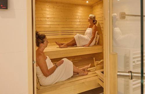 Apartment in French Alps with Wellness Centre - Photo 22