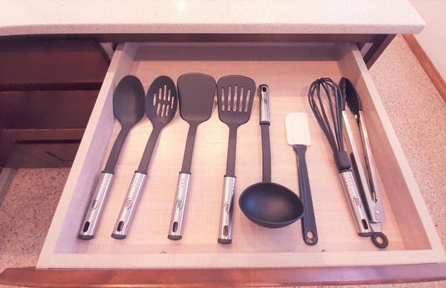 Garage Studio near OUSHC Hospital - Photo 52