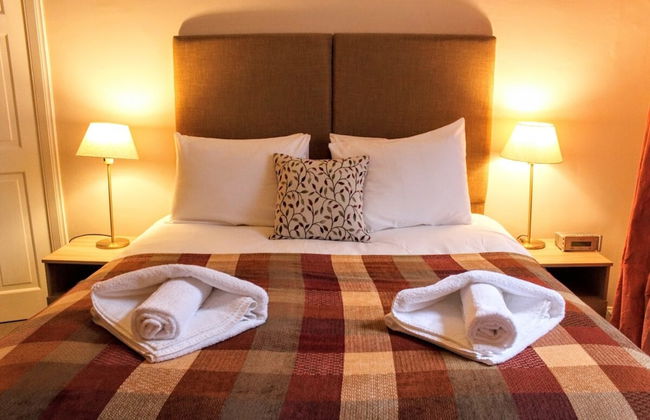 Traditional Georgian Flat in New Town, Sleeps 5-6 - Photo 4