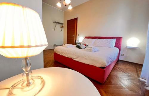 sky apartment a due passi dalla stazione - Photo 6