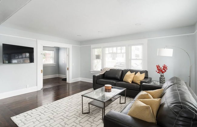 Bankers Hill Bliss Chic Roomy Home Near Airport - Foto 12