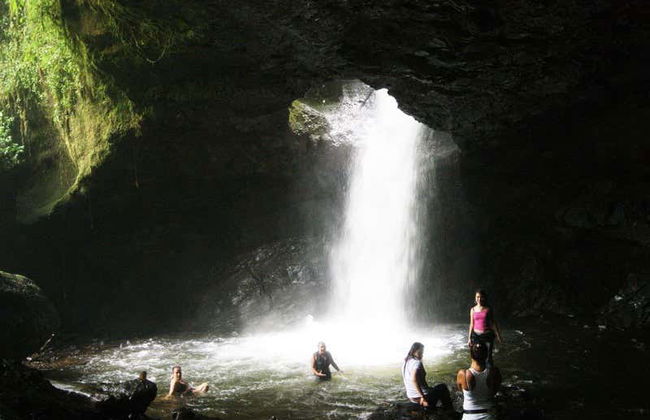 Tour pela Reserva Natural Cueva del Esplendor - Foto 3