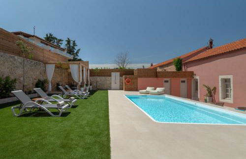 Arhontiko Arhanes Suites - Photo 60