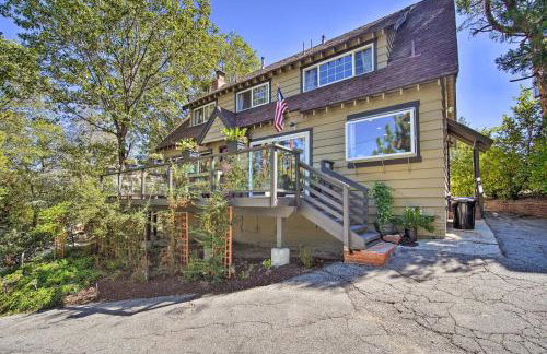 Chic Lake House with Furnished Deck and Hot Tub! - Foto 29