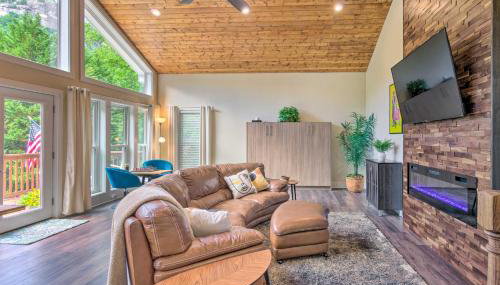 Stunning Mtn Views! Group Getaway in Chimney Rock - Foto 5