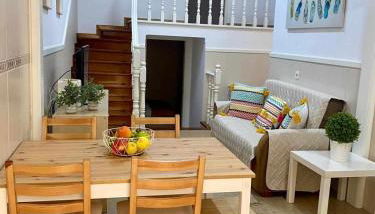 Typical Nazaré House - Foto 1