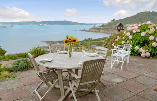 Breakwater View - Photo 1