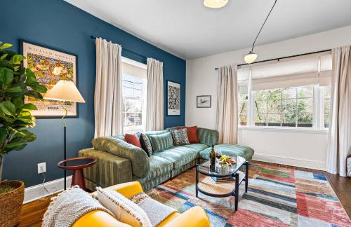 3BD plus 1BD Tiny Home - Outdoor Movie & Yard Fun - Foto 7