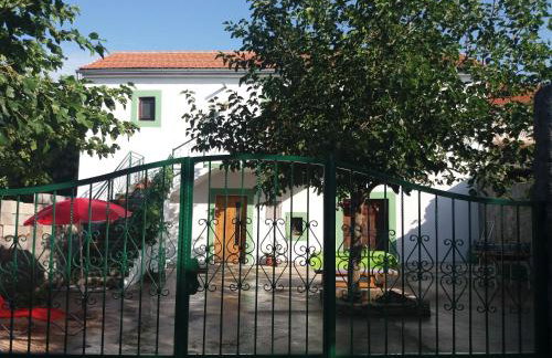 Holiday house Ana - Photo 32