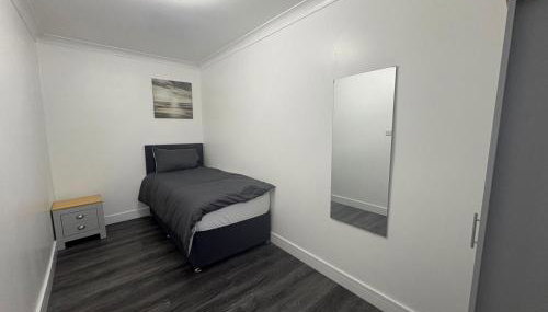 2 Bed Flat - Sleeps 3 - Parking - Wifi - Foto 5