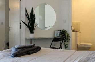 Modern Medway Bungalow - 3BR Garden & Free Parking, Kent - Foto 32