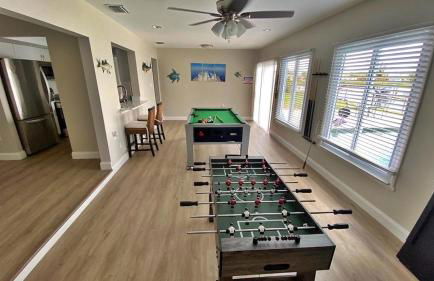 Relaxing canal front 2 BR pool home in North Port - Pineapple Way - Foto 4