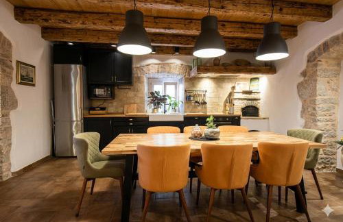 Villa Ca'Pietra, rustic stone house - Foto 3