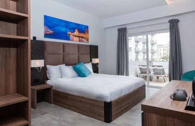 Bora- Bora Ibiza Malta Resort - Foto 25