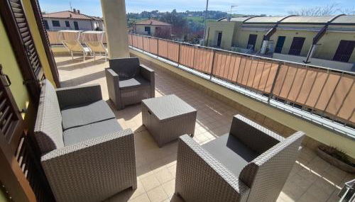 Appartamento L'Azalea - a due passi da Numana con grande terrazzo e piscina condominiale stagionale - Foto 5