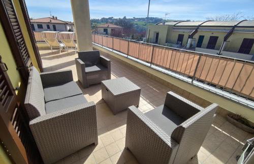 Appartamento L'Azalea - a due passi da Numana con grande terrazzo e piscina condominiale stagionale - Foto 5