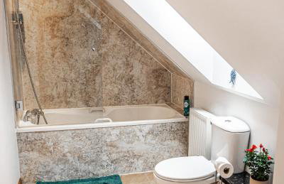 Aldo's Place - Photo 41