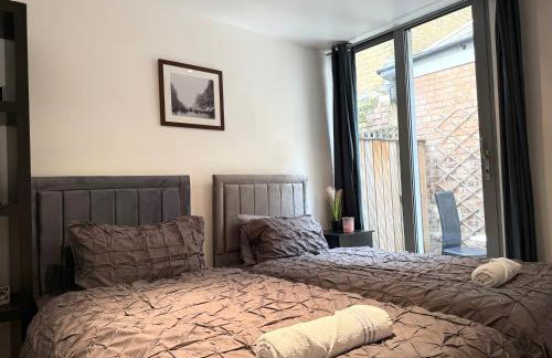 Central Brick Lane 2 Bedroom Flat - Private Patio - Foto 24