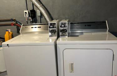 Charming 1 BR Apt 6 miles from Downtown! - Foto 11