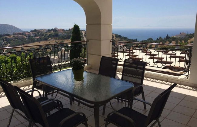 Anavyssos Dream Villa Sea View and Pool - Photo 17