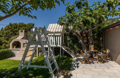 Villa KaTess with heated pool - Photo 49