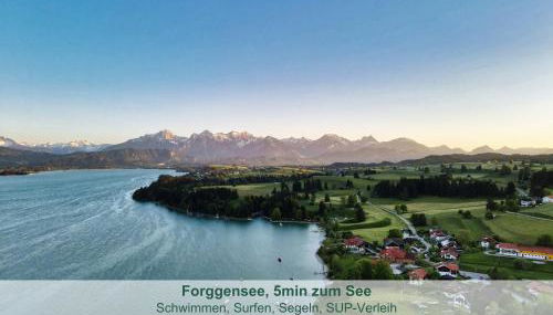 Chalet - Ferienwohnungen - Biohof Stöger - Panoramasüdbalkon - grandiose Aussicht auf See, Berge und Schloss Neuschwanstein - Foto 3