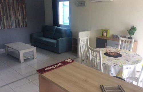 Jolie petite villa climatisée proche de la mer - Foto 13