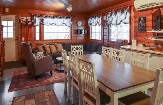 Aurinkoalppi 11a paritalon yläkerta - Foto 8