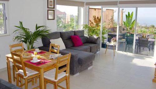 Los Tropicales - Foto 1