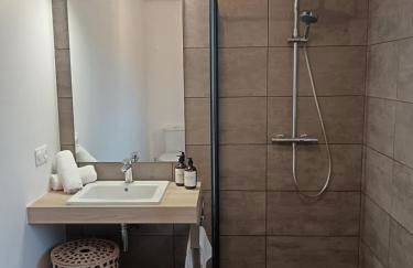 House with garden terrace and balcony with sea view - Foto 19