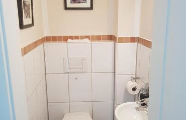 City Apartments - Photo 16