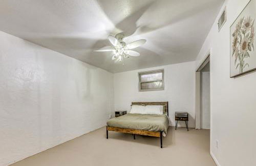 4 Mi to Museums Roswell Getaway with Game Room! - Foto 17