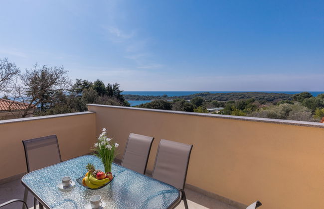 3 bedroom Apartment in Medulin with garden and terrace - Photo 11