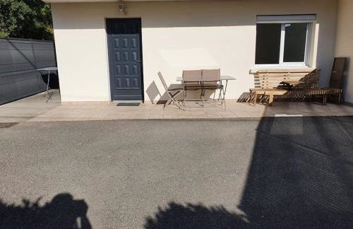 Charmant appartement au rez de jardin d'une maison - Foto 4