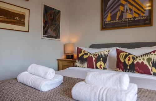 Vibrant 2 Bed, 2 Bath Home, Just Minutes to Town! - Foto 28