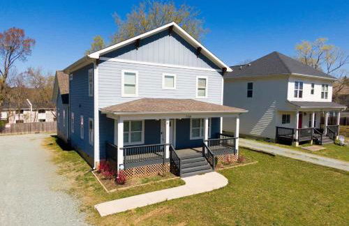 4 Minutes to UNC - 7 Minutes to Carrboro - En-Suite Bathrooms - Foto 5