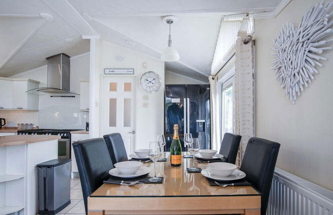 2 Manor Lodge - 2 Bedroom Lodge - Pendine - Foto 33