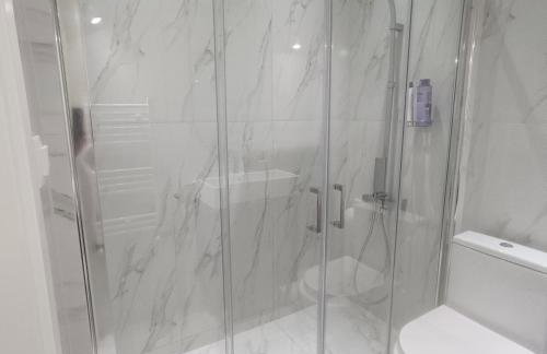 Pilea Luxury Apartments 3 - Photo 13