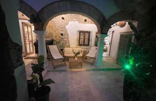 Arcos de Tarifa, Casco historico, aparcamiento - Photo 3