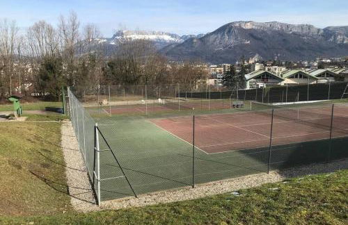 Le Vert Bois - calme, verdure, terrains de tennis - Foto 23