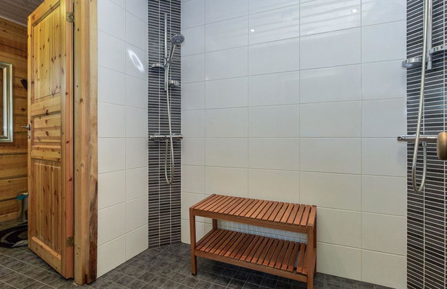 Koivuniemen rouva - Foto 18