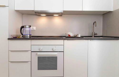 ROSSENA HOME tranquillo appartamento, con giardino, vicino al centro ed all'Ospedale Santa Maria Nuova SMN - Foto 13