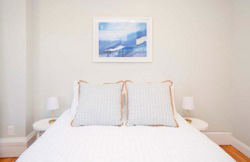 Jennifer's Cozy Apt Near Brown w In Unit Laundry - Foto 21