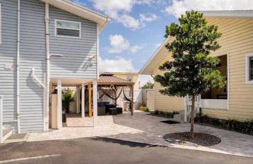 Cozy Coastal Cottage Whole House Sleeps 10 - Foto 14