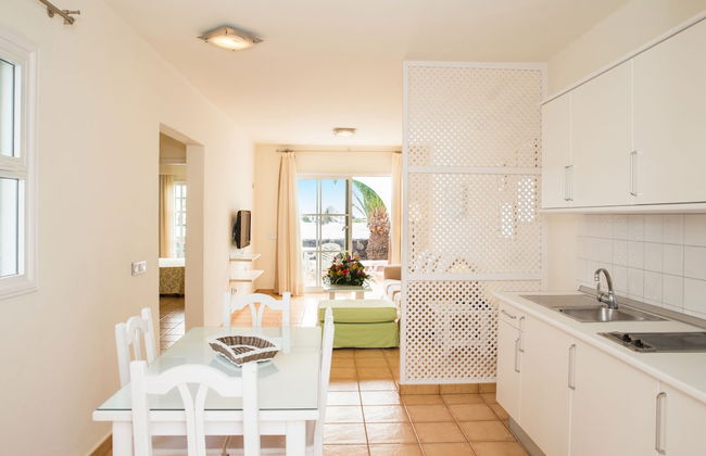 Apartamentos LIVVO Las Gaviotas - Photo 23