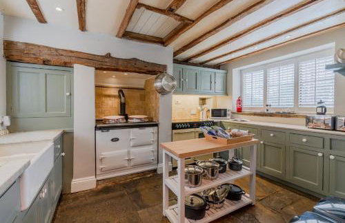 The Hunting Lodge at Ragley Estate - Photo 4