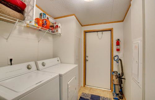 Game Room, Fireplaces, On-Site Lake! Kaufman Home - Foto 42