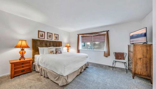 Modern 3BD -Walk to Lake & Beach - Foto 5