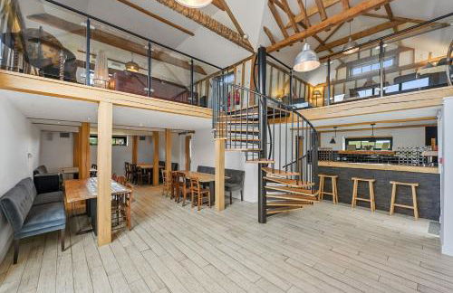 The Hare's Field, Wethersfield - Foto 10